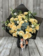 Букет цветов из:  Розы и Лизиантусы в Покрово-Пригородном