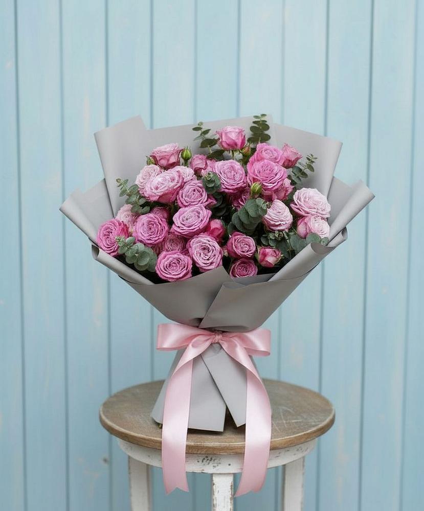 Букет цветов из: Розы в Покрово-Пригородном