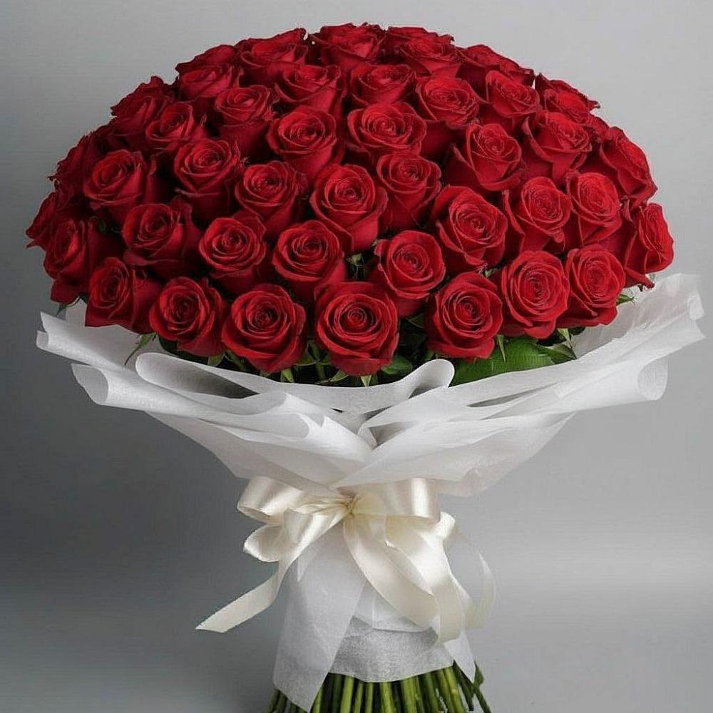 Букет 101 Красная роза Блэк Мэджик в Покрово-Пригородном