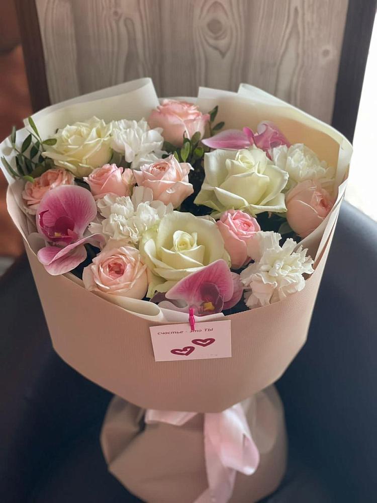 Букет цветов из: Орхидеи, Розы и Гвоздики в Покрово-Пригородном