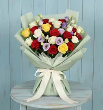 Букет цветов из:  Розы в Покрово-Пригородном
