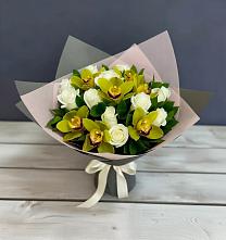 Букет цветов из:  Орхидеи и Розы в Покрово-Пригородном