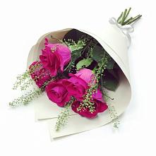 Букет цветов из:  Розы в Покрово-Пригородном