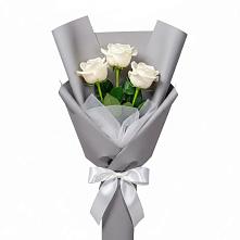 Букет 3 белые розы в Покрово-Пригородном