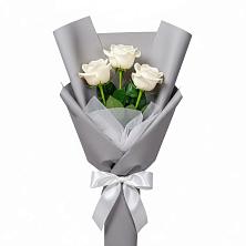 Букет 3 белые розы в Покрово-Пригородном