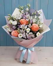 Букет цветов из:  Лизиантусы, Розы, Альстромерии и Гипсофила #REPLACE_PRED# Покрово-Пригородном