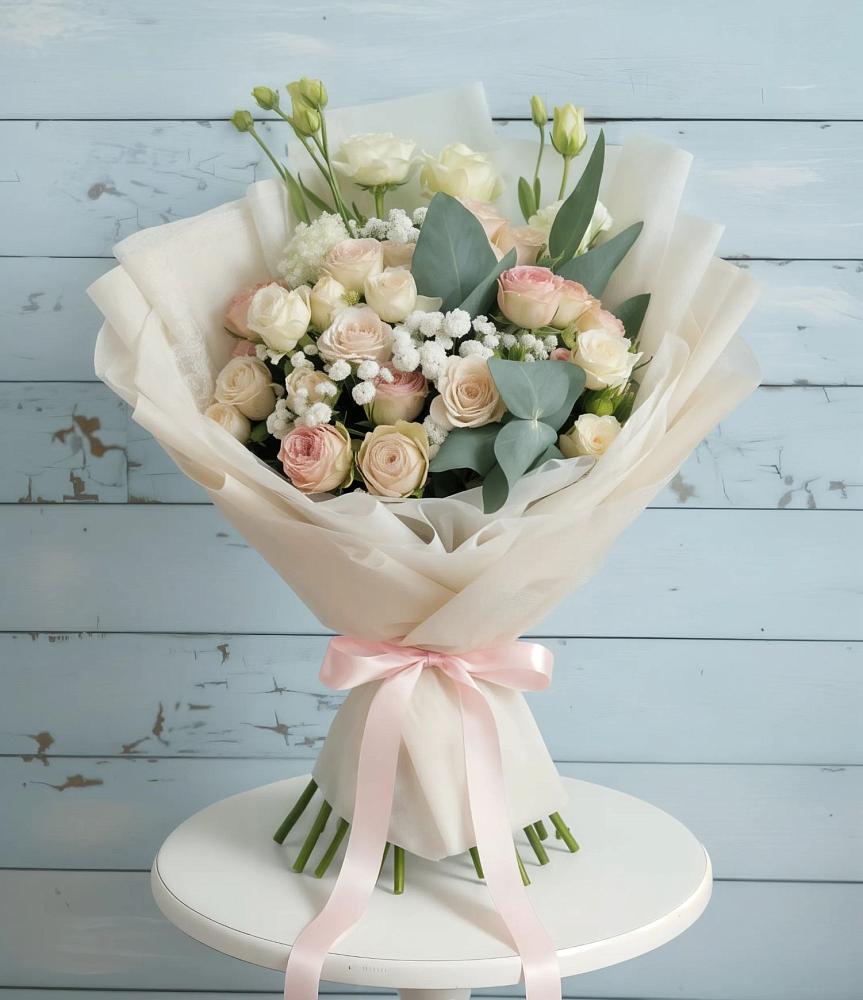 Букет цветов из: Розы и Лизиантусы в Покрово-Пригородном