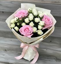 Букет цветов из:  Розы в Покрово-Пригородном