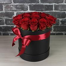 Цветочная композиция из Розы в шляпной коробке в Покрово-Пригородном