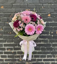 Букет цветов из:  Герберы и Хризантемы в Покрово-Пригородном