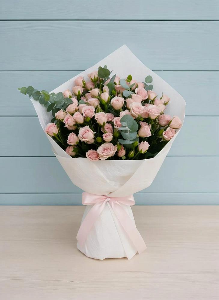 Букет цветов из: Розы в Покрово-Пригородном